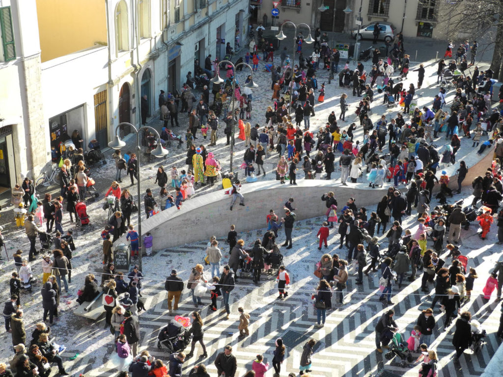 Carnevale a Piazza Solferino - Terni (Foto di UmbriaON)