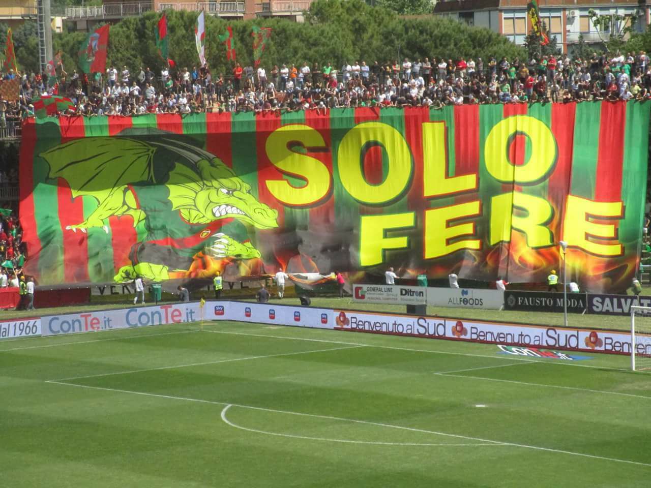 Curva Est Ternana 2017